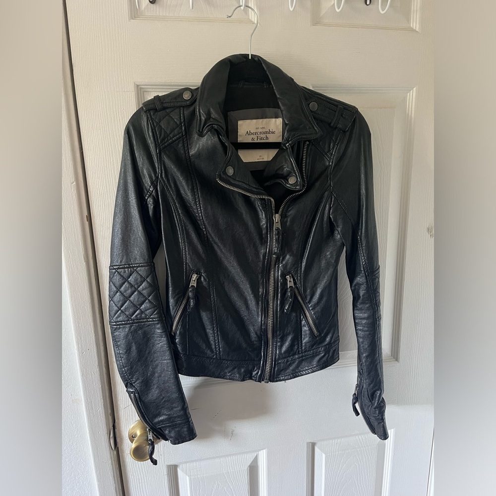 XS Abercrombie & Fitch leather jacket